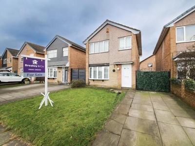 3 Bedroom Detached House For Sale In Wigan, Lancashire
