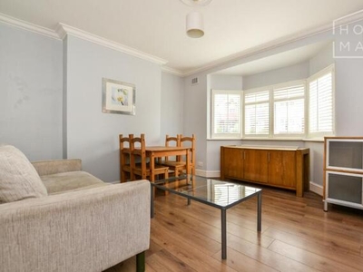 3 Bedroom Ground Floor Flat For Rent In Golders Green