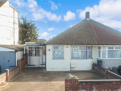 3 Bedroom Semi-detached Bungalow For Sale In Ilford