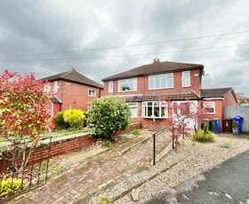 3 Bedroom Semi-detached House For Sale In Denton, Manchester