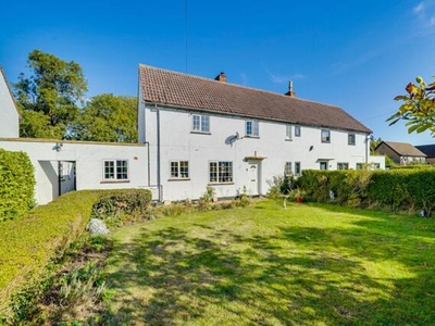 3 Bedroom Semi-detached House For Sale In Huntingdon, Cambridgeshire