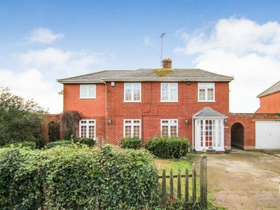4 Bedroom Detached House For Sale In Bullockstone Road