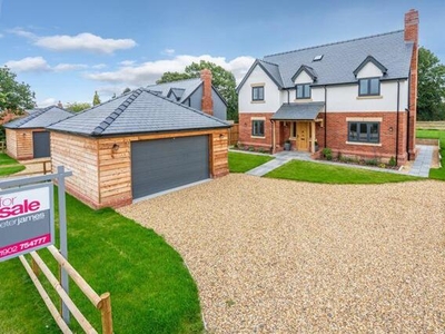 4 Bedroom Detached House For Sale In Walford Heath
