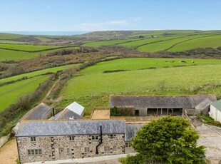 4 Bedroom Farm House For Sale In Camborne, Cornwall