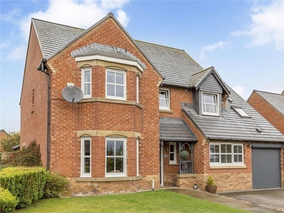 5 bed detached house for sale in Rosewell