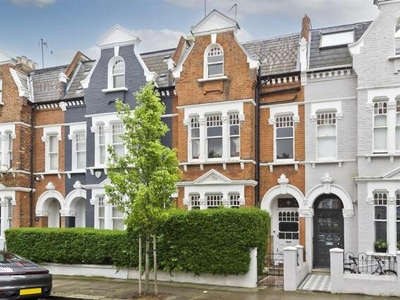 5 Bedroom Property For Rent In London