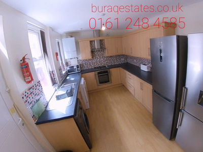 6 Bedroom Terraced House For Rent In 6 Bed