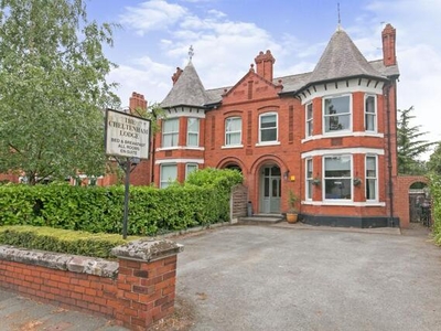 8 Bedroom Semi-detached House For Sale In Chester