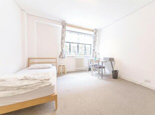 Studio Apartment For Sale In Woburn Place, London