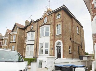 1 Bedroom Apartment For Sale In Broadstairs