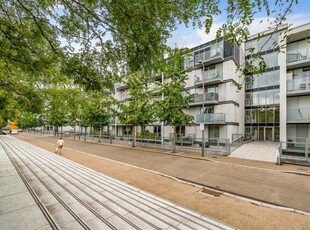 1 Bedroom Apartment For Sale In New River Village, Hornsey