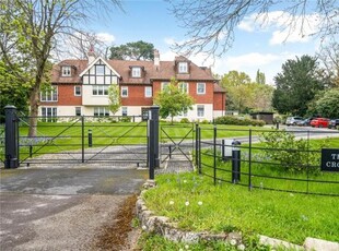 1 Bedroom Apartment For Sale In Reigate, Surrey
