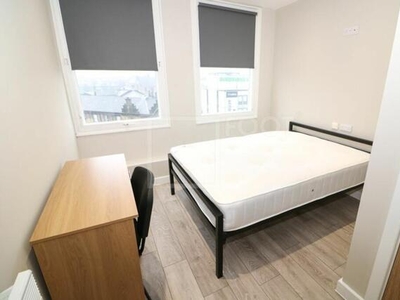 1 Bedroom Flat For Rent In Sunbridge Road, Bradford
