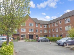 1 Bedroom Flat For Sale In Evesham