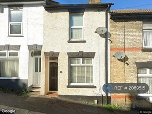 1 Bedroom House Share For Rent In Chatham