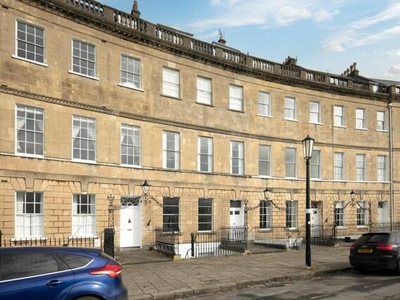 2 Bedroom Apartment Bath Bath And North East Somerset