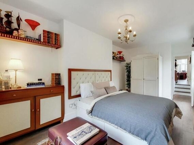 2 Bedroom Apartment Camden London