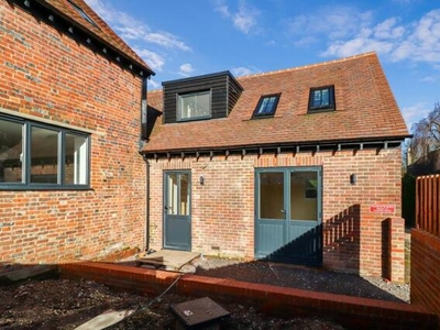 2 Bedroom Barn Conversion For Sale In Pednor Road, Buckinghamshire