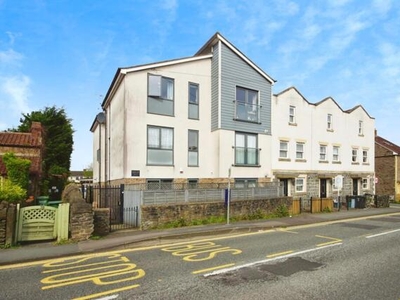 2 Bedroom Flat For Sale In Staple Hill, Bristol