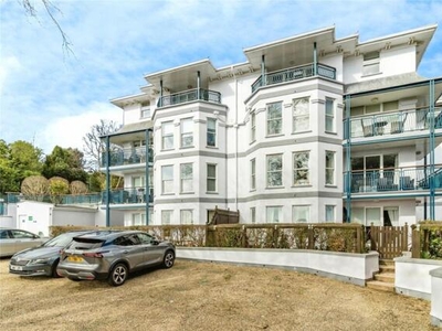 2 Bedroom Flat For Sale In Torquay, Devon