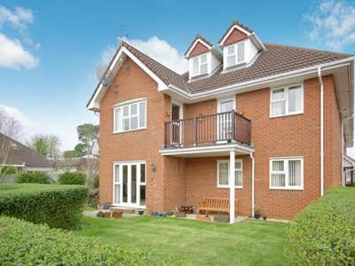 3 Bedroom Apartment For Sale In New Milton, Hampshire