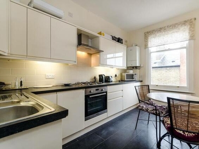 3 Bedroom Apartment Londres Greater London
