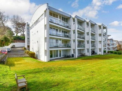 3 Bedroom Apartment Shanklin Isle Of Wight