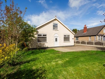 3 Bedroom Detached Bungalow For Sale In Lincoln, Lincolnshire