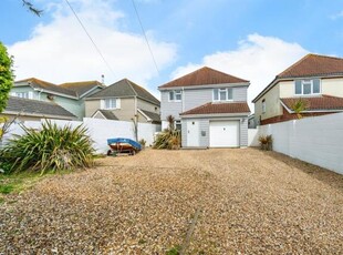 3 Bedroom Detached House For Sale In Bracklesham Bay