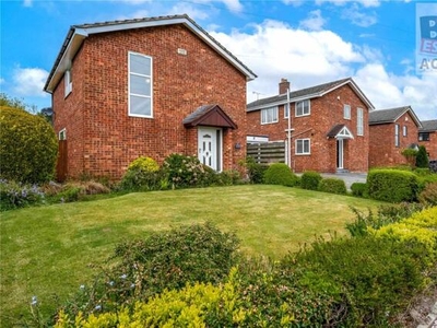 3 Bedroom Detached House For Sale In Broughton, Chester