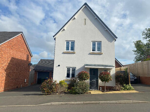 3 Bedroom Detached House For Sale In Rugby, Warwickshire