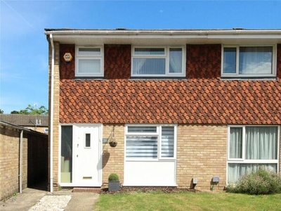 3 Bedroom End Of Terrace House For Sale In Surrey