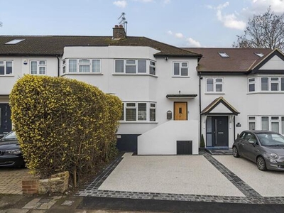 3 Bedroom House Buckhurst Hill Essex