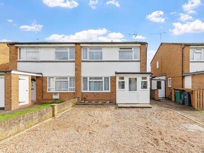 3 Bedroom House Horley Surrey