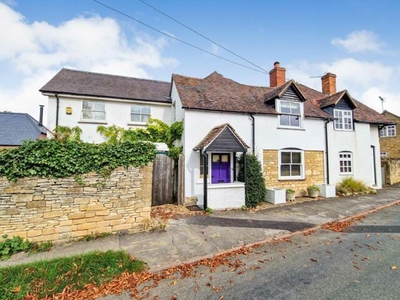 3 Bedroom House Tewkesbury Gloucestershire