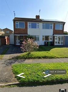 3 Bedroom Semi-detached House For Rent In Loughborough