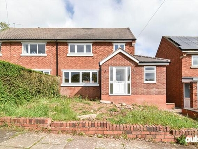 3 Bedroom Semi-detached House For Rent In Redditch, Worcestershire