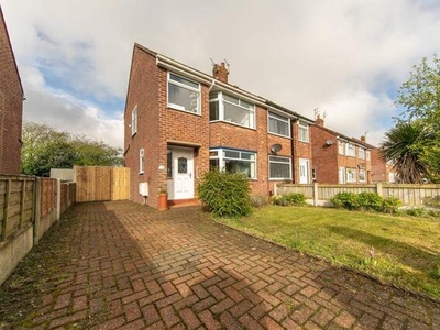 3 Bedroom Semi-detached House For Sale In Beverley Avenue
