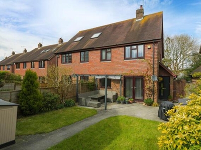 3 Bedroom Semi-detached House For Sale In Etchinghill, Folkestone