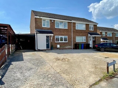 3 Bedroom Semi-detached House For Sale In Marple, Stockport
