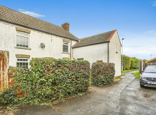 3 Bedroom Semi-detached House For Sale In Nether Broughton