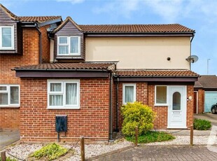 3 Bedroom Semi-detached House For Sale In Newlands Spring, Essex