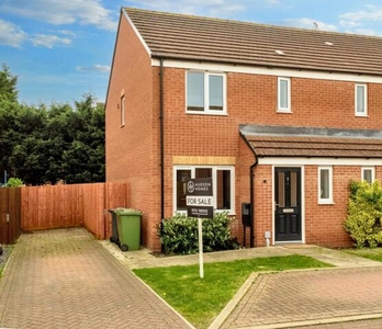 3 Bedroom Semi-detached House For Sale In Woodston, Peterborough