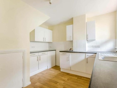 3 Bedroom Shared Living/roommate Londres Greater London