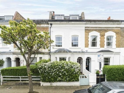 3 Bedroom Terraced House For Sale In Balham, London