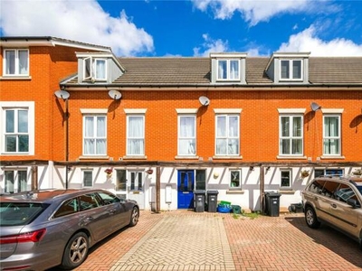 3 Bedroom Terraced House For Sale In Chadwell Heath, Romford