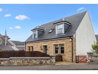 4 bed detached house for sale in Carnock
