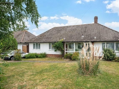 4 Bedroom Bungalow Bromley Greater London