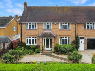 4 Bedroom Detached House For Sale In Shepshed, Loughborough