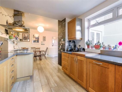 4 Bedroom End Of Terrace House For Sale In Windmill Hill, Bristol